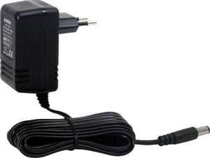 BME2Z002 | Switched-mode power supply with cylindrical plug